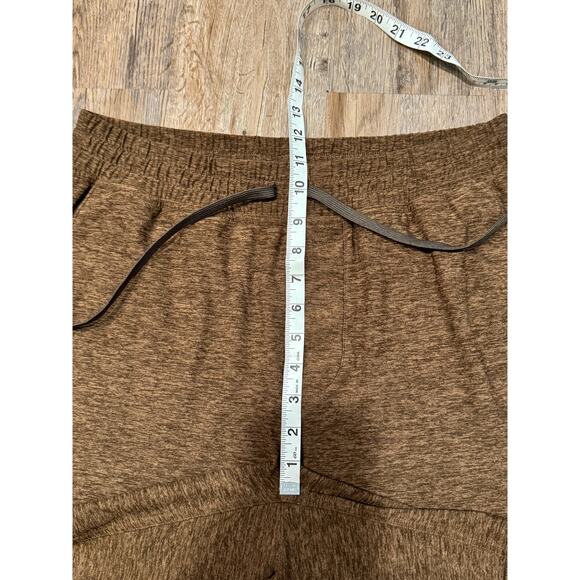 Outdoor Voices Mens CloudKnit Short Size Medium - Picture 7 of 9